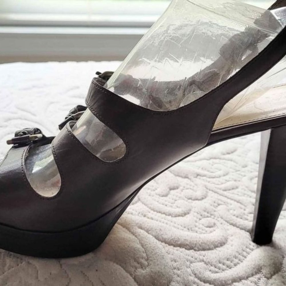 Marc Fisher Sandals